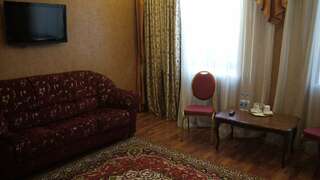 Гостиница  Старый Сталинград Волгоград Номер стандарт с 2 односпальными кроватями-3